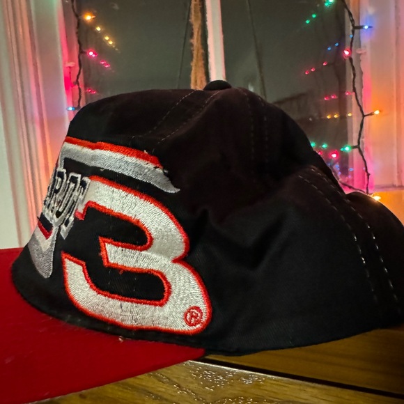 Vintage Dale Earnhardt Sr SnapBack - Picture 2 of 5